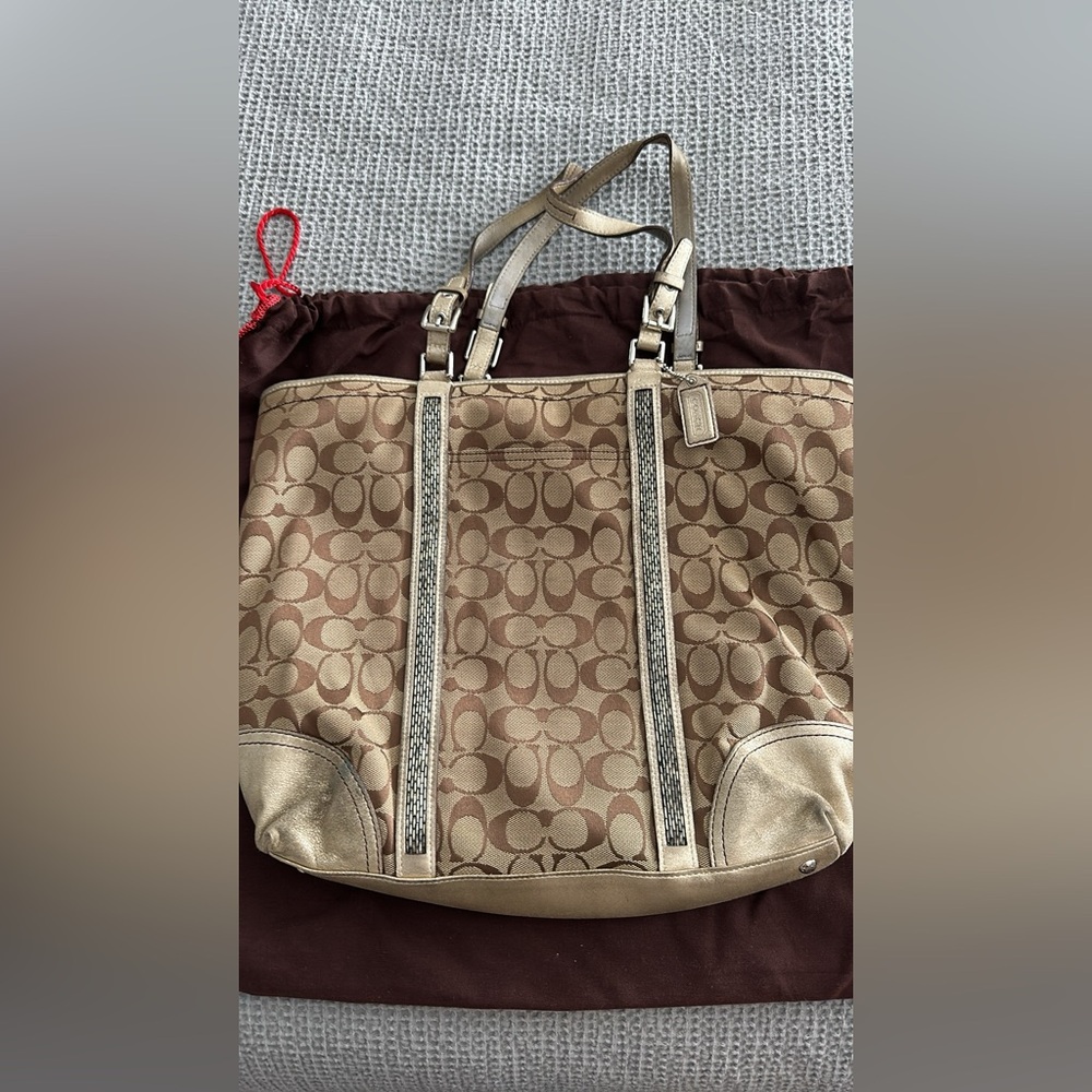 Vintage Coach Signature C Beaded Tote